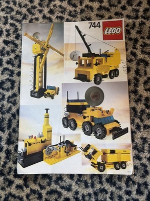 Lego Universal Building Set 744 Instruction Booklet Only