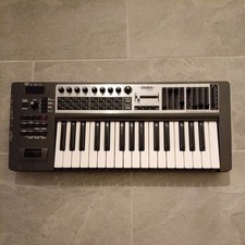 Roland Edirol PCR300 Midi Controller Keyboard USB Tested Working with Box Manual