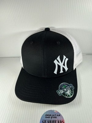 BK Caps New York Yankees Style Two-Tone Snapback Trucker Hat Black/ White 112
