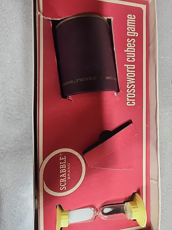 Vintage Scrabble Crossword Cubes Game 1968 Selchow & Richter Wood Dice - Image 3 of 4