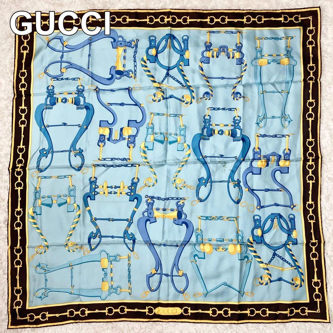 Gucci foulard femme en soie mors de cheval accessoire de mode authentique