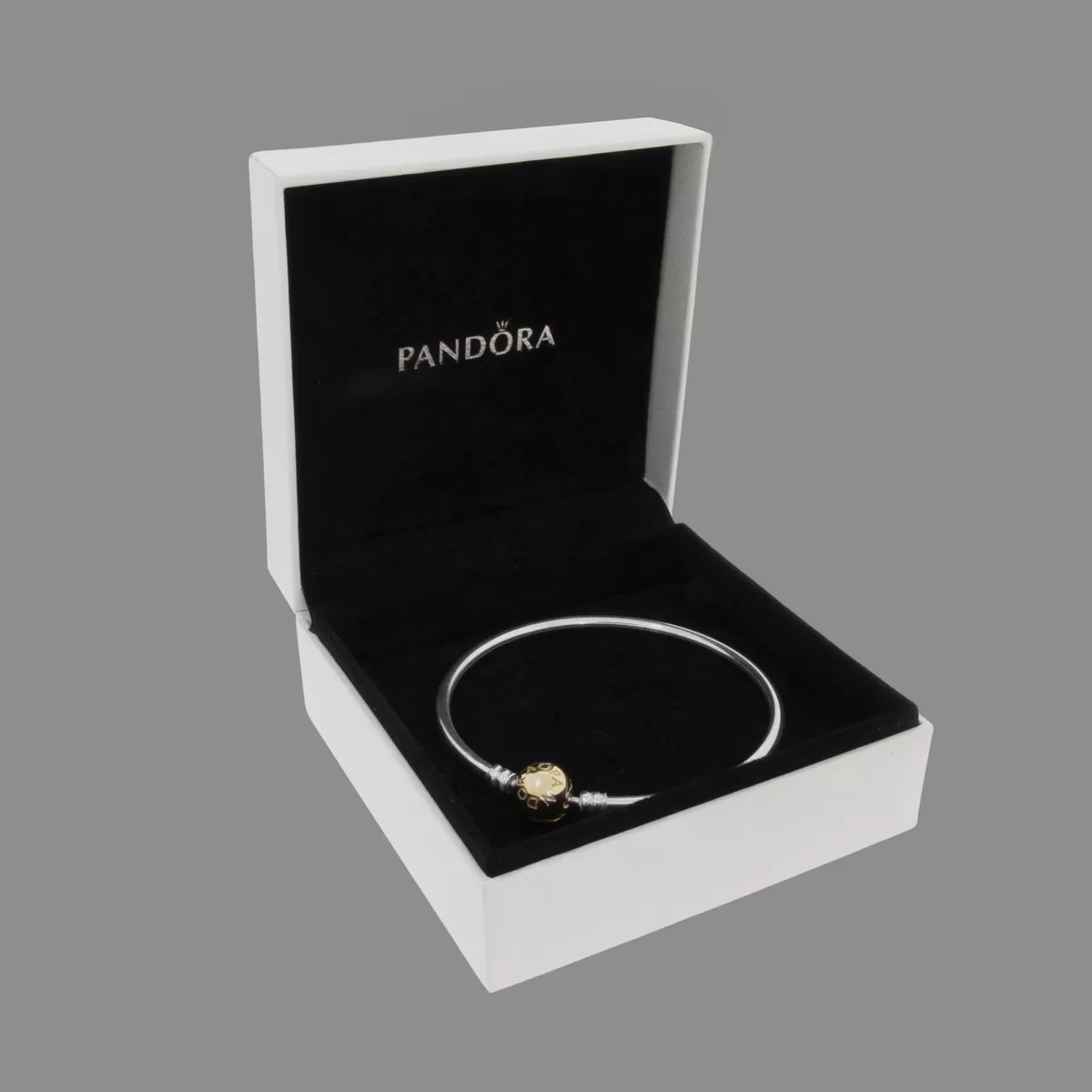Resale value shop of pandora bracelet