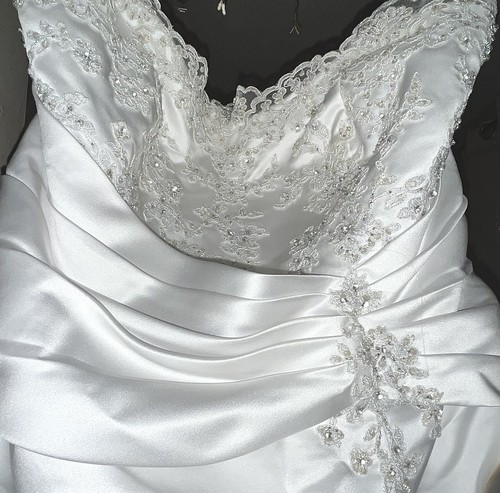 Womens Size: 16 Wedding Dress - Picture 5 of 14