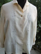 Vintage Hand Embroidered Silk Blouse (1950-1960) Size 40