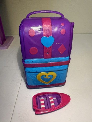 Polly Pocket Hidden Places Beach Vibes Rucksack FRY40 mit 2 Figuren & Boot - Bild 3 von 5
