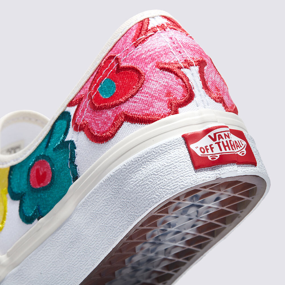 New Vans X The Museum Visitor Authentic White Sneakers