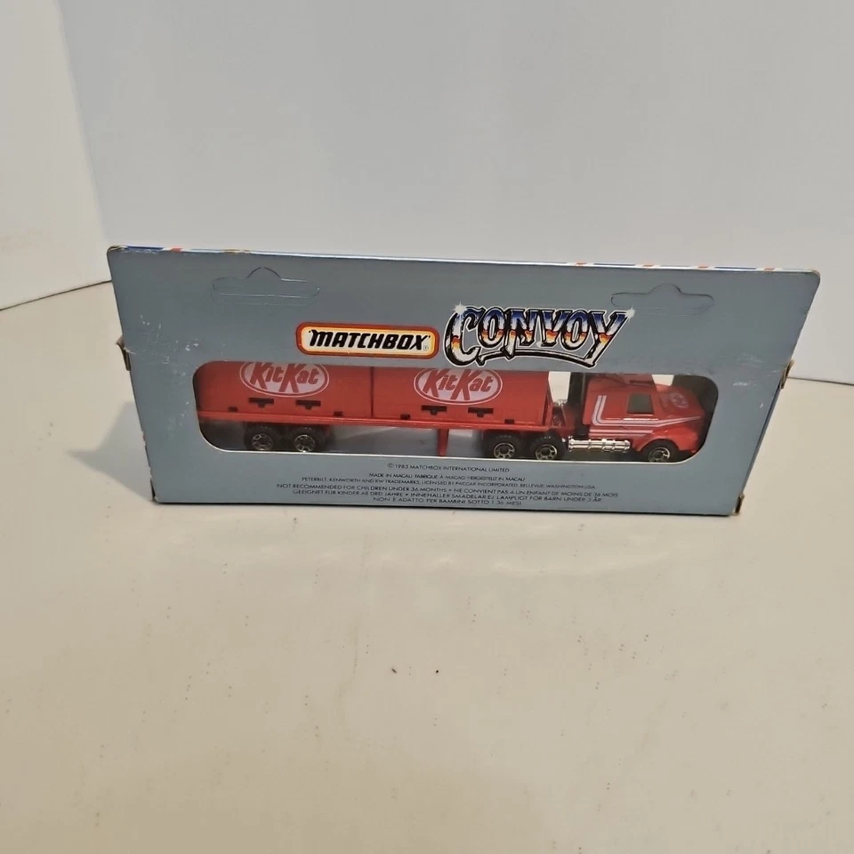 Matchbox Convoy CY18 Scania Kit-Kat Double Container Truck - Image 3 of 4