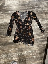 FOREVER 21 MEDIUM BLACK FALL DRESS FLORAL WRAP STYLE
