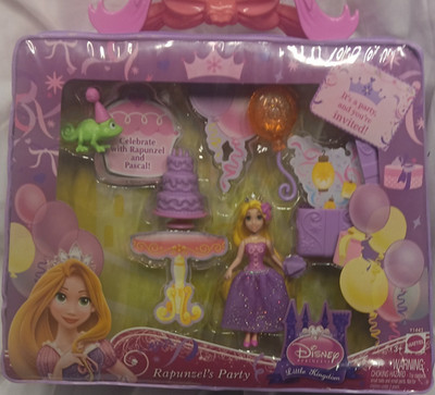 Disney Little Kingdom Rapunzel Pascal Doll Playset Accessories Cake Table