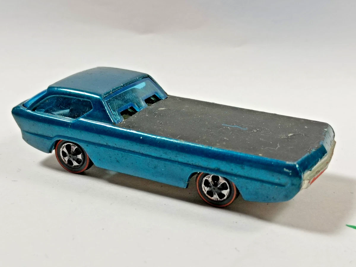 Hot Wheels Redlines Blue 1967 Year of Manufacture Vintage