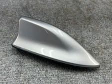 Toyota Rav4 Limited 19-20 Oem Roof Mounted Radio Shark Fin Antenna Silver 80k