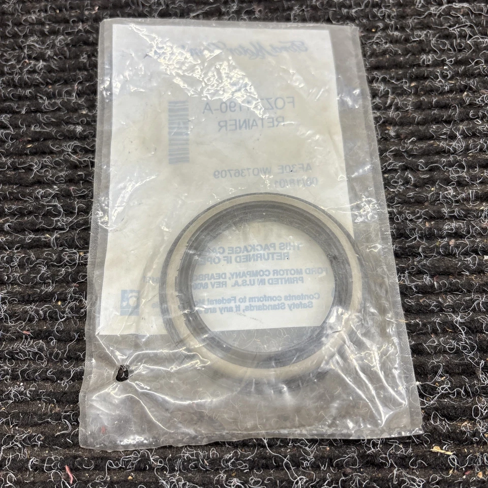 Sello de eje de salida diferencial Ford Ranger 1995-2011 Explorer 95-2002 OEM Foto 2 de 3