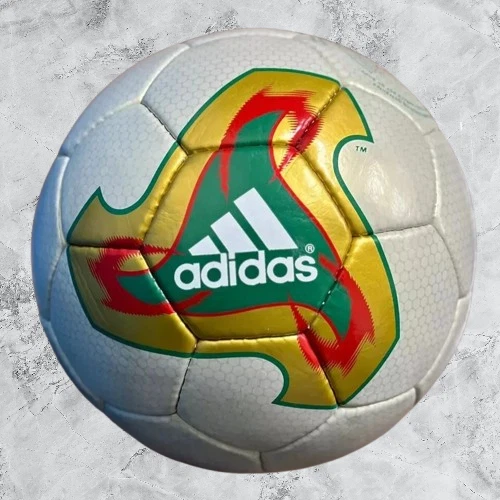 Preços baixos em World Cup 2002 em Bolas de Futebol | eBay
