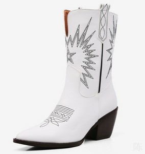 cowboy boots with designs