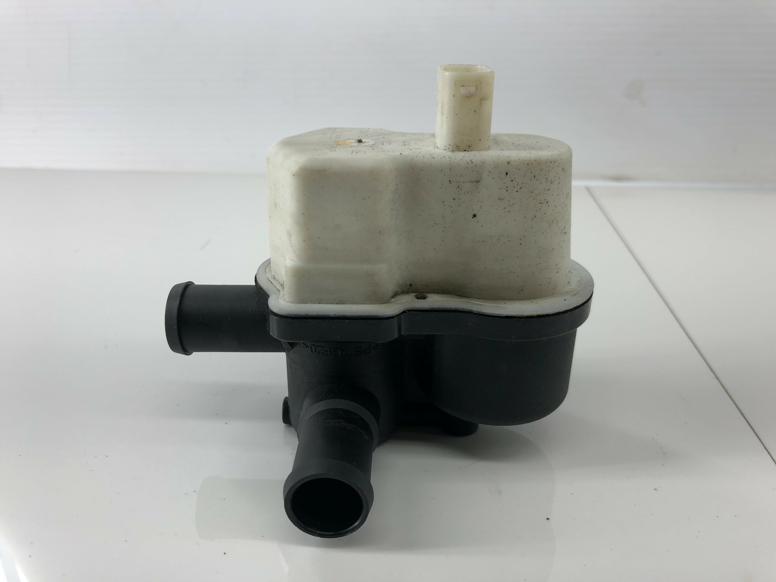 0314 VOLVO XC90 3.2L L6 FUEL VAPOR LEAK DETECTION PUMP BOSCH 30774518
