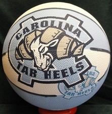 North Carolina Tar Heels UNC Pełnowymiarowa piłka do koszykówki Guma Niebieska Kąpiel