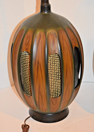 Vintage Pair Mid-Century Modern Table Lamps - Picture 2 of 7