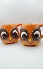 Two Mesa Home Products Big Eyed Owl Coffee Mugs Orange Brown Ceramic Left Handed