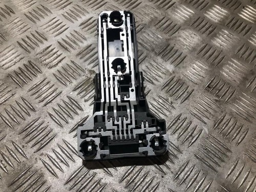 Volkswagen Passat 1999 Tailight Bulb Holder (Lamp Carrier) 3b99452 #480270-45
