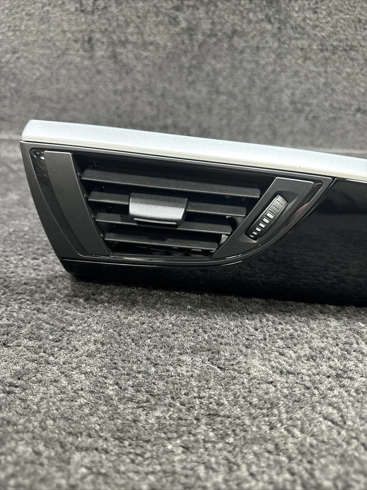 2017 BMW M240i F22 Dash A/C Air Vent W/ Trim OEM 9205356 - Image 2 of 4