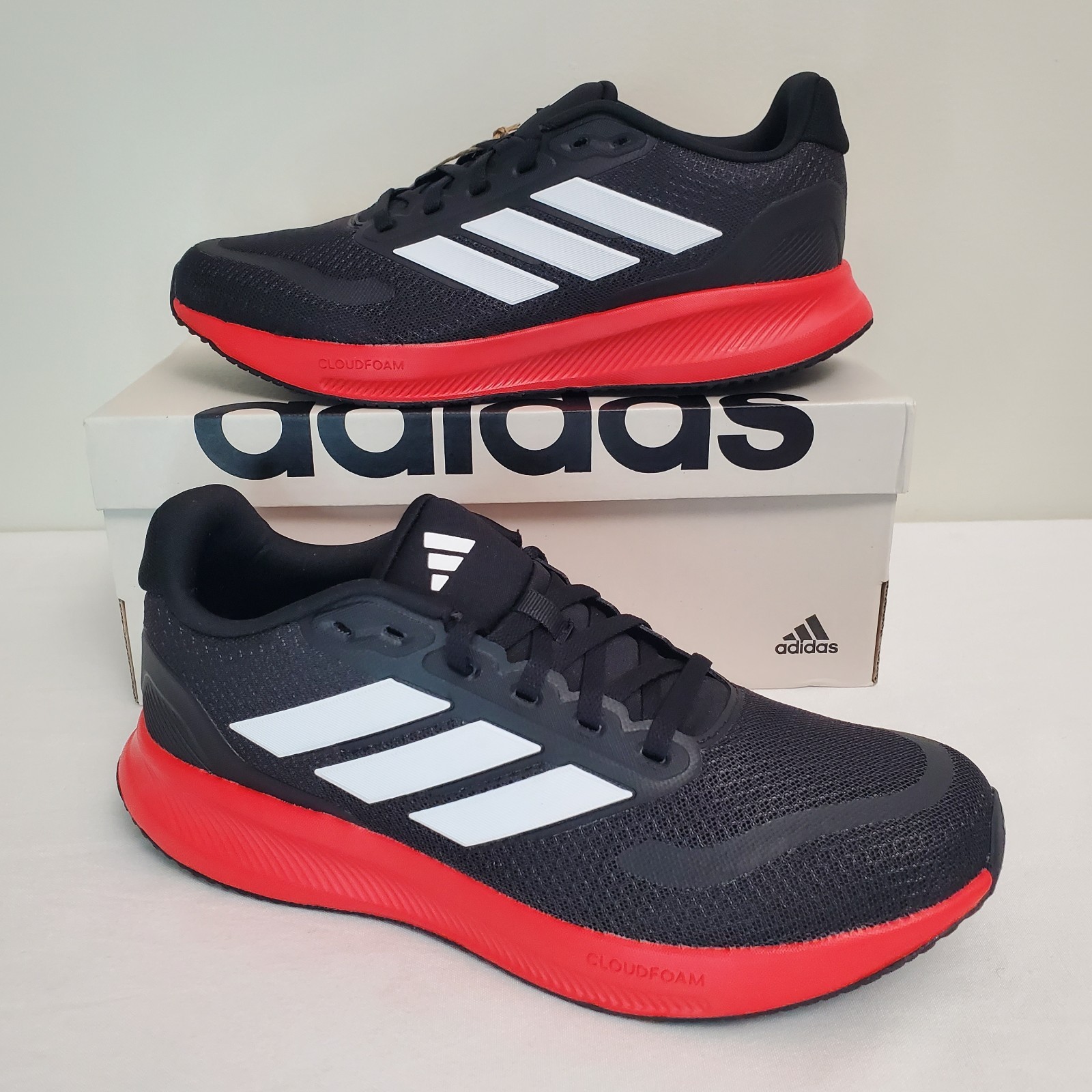 Adidas Kids Runfalcon 5 J Running Shoes Boys Size 6 Black Red / White IH0314 New Adidas Kids Runfalcon 5 J Running Shoes Boys Size 6 Black Red / White IH0314 New