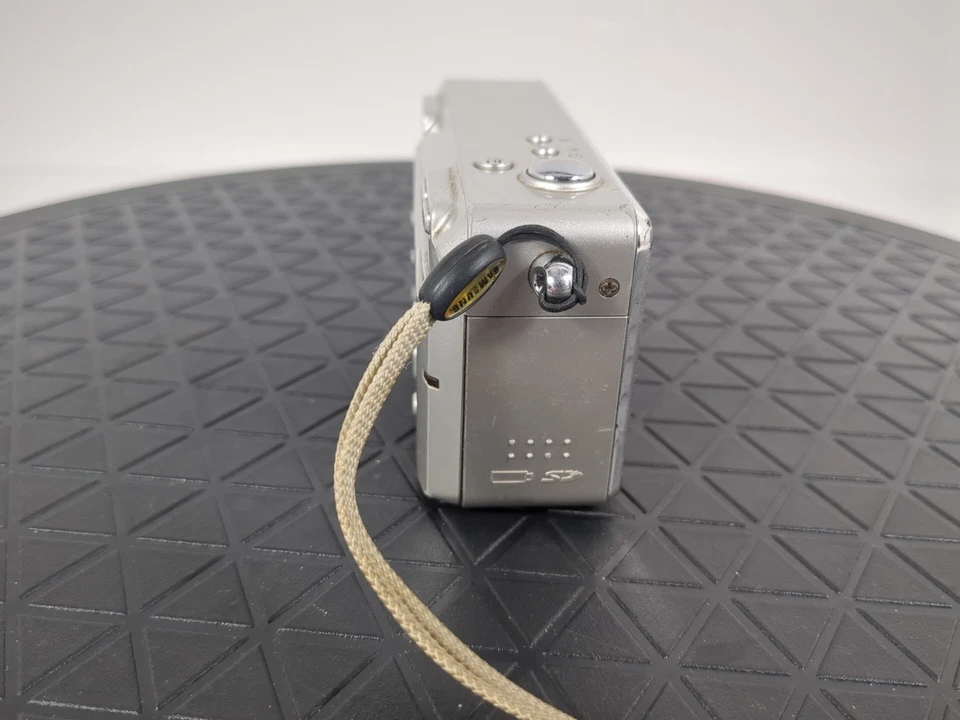 HP Photosmart 435 3.1mp Digital Camera. Tested - Image 2 of 4