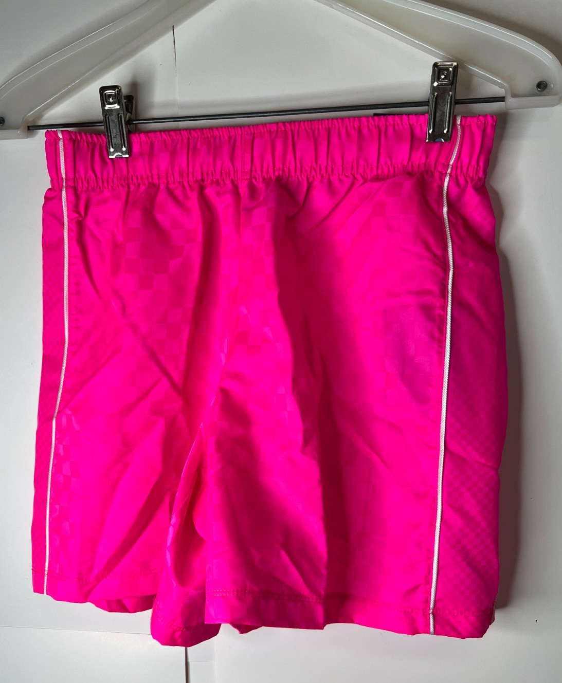 DSG Youth Size Large (14/16) Pink Woven Performance Soccer Shorts Elastic Waist