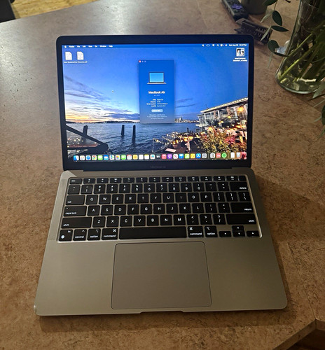 Apple MacBook Air 2020 13.3" M1 8GB 256GB SSD Gray macOS Sonoma