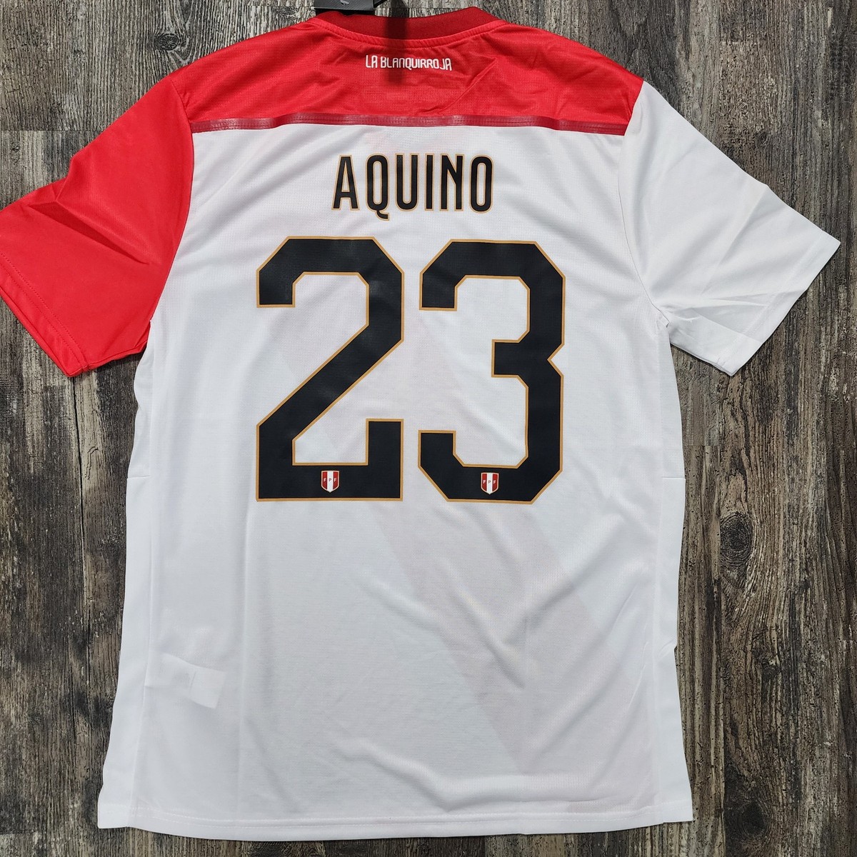 2018 Marathon Peru Home Soccer Jersey Pedro Aquino Men L
