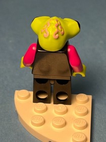 LEGO Alien Conquest #7050 - Alien Pilot #ac002 - Good Cond-No Cracks