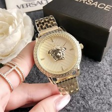 Luxurious VERSACE 40MM Quartz Watch Traditional mechanical watch