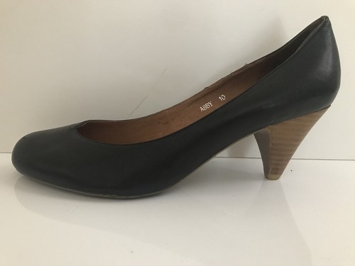 Jeffrey Campbell Black Leather Pumps With Wood Heel Size 10m - Picture 2 of 7