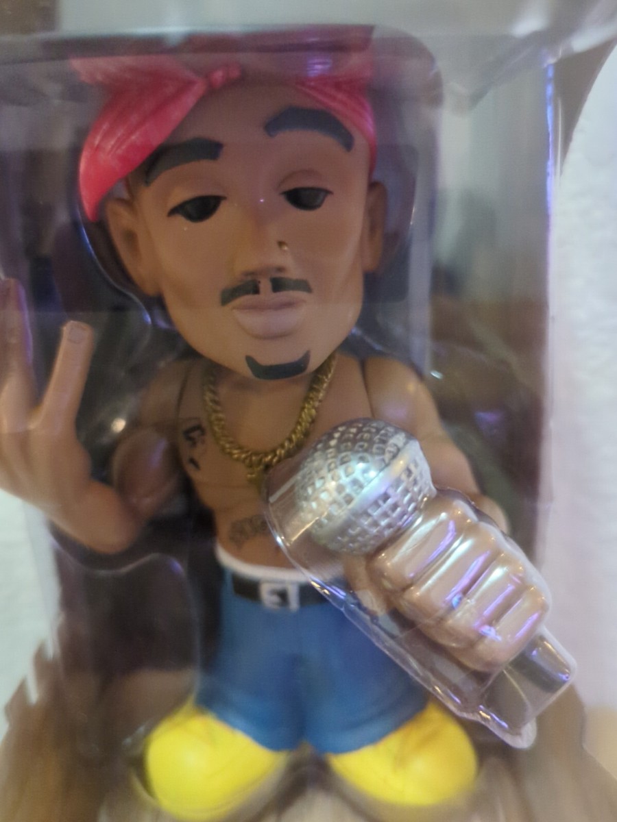 Urban Vinyl Tupac figure 6 Urban Vinyl Tupac figure 6