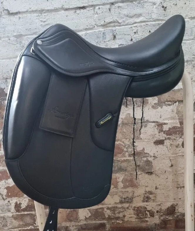 Selle de dressage Amerigo vega (932970) | Acheter cette selle d