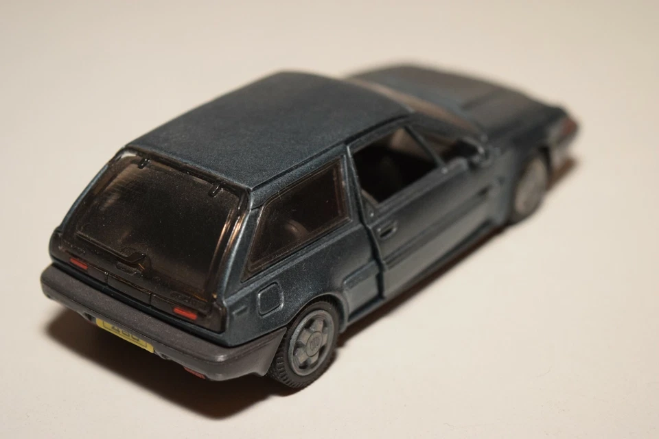 RR 1:43 PILEN AHC LLAVE DE PUERTA VOLVO 480 AZUL METÁLICO EXCELENTE ESTADO - Imagen 2 de 4