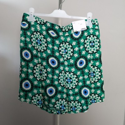 Papaya grüne Damenshorts NEU Blumenmuster hell UK Größe 14 neu mit Etikett