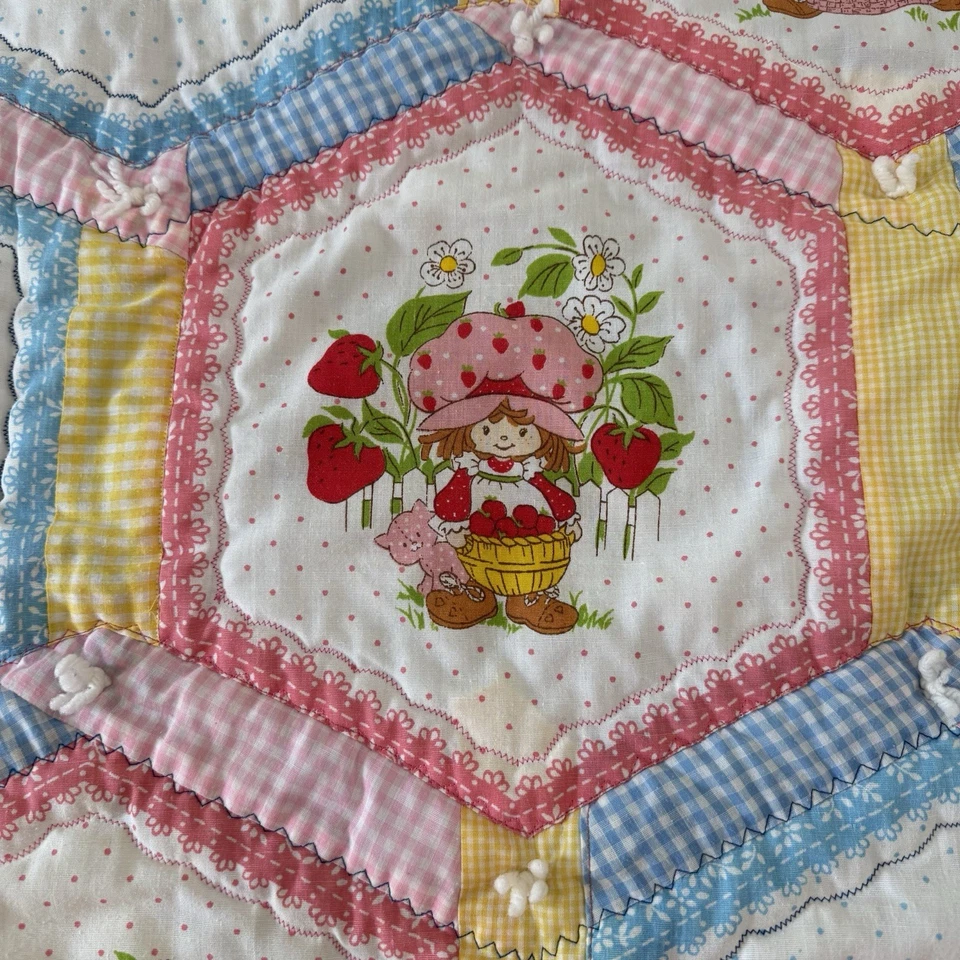 Manta de Cuna Hecha a Mano Pastel Corto Fresa De Colección 56x34 Foto 4 de 4