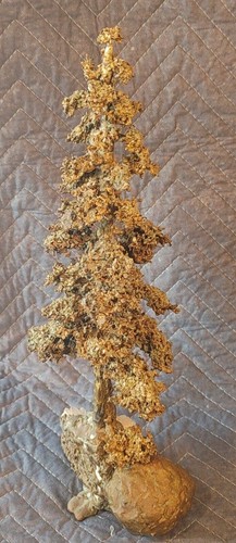 Sapin de pin bronze du milieu du siècle avec cristaux de quartz base géode de livre - Photo 7/10