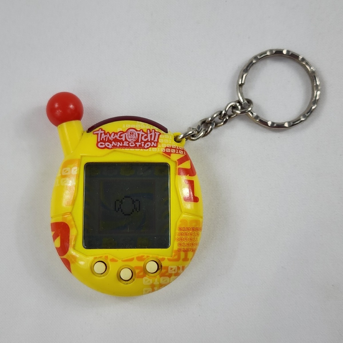 【玩具】 Tamagotchi Connection 2004年製 海外版 レア Vintage Tamagotchi Connection Yellow Stars 2004 Bandai