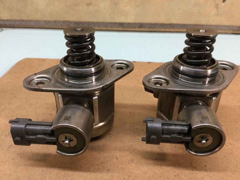 ⭐ Par de bombas de combustible montadas en motor Jaguar XF 10-17 OEM E Foto 3 de 4