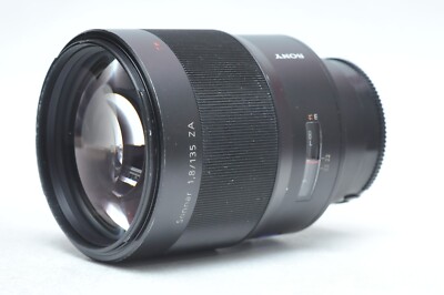 Sony Zeiss Sonnar T*135mm F/1.8 ZA SAL135F18Z Lens for SONY