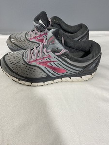 women's brooks ariel 18 running shoes