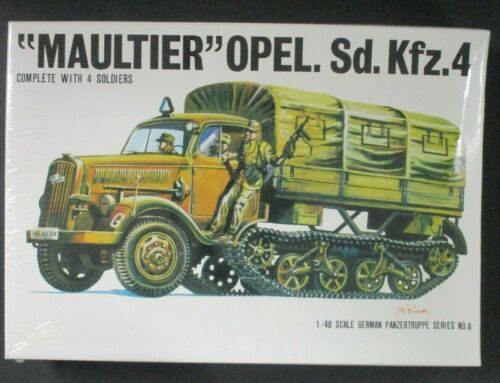 Bandai 1/16 Duesenberg 1933 BoatTail SJ plastic model kit From