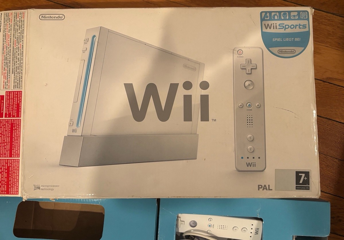 Nintendo Wii SPORTS Pack Game ConsoleComplete In BoxPAL White