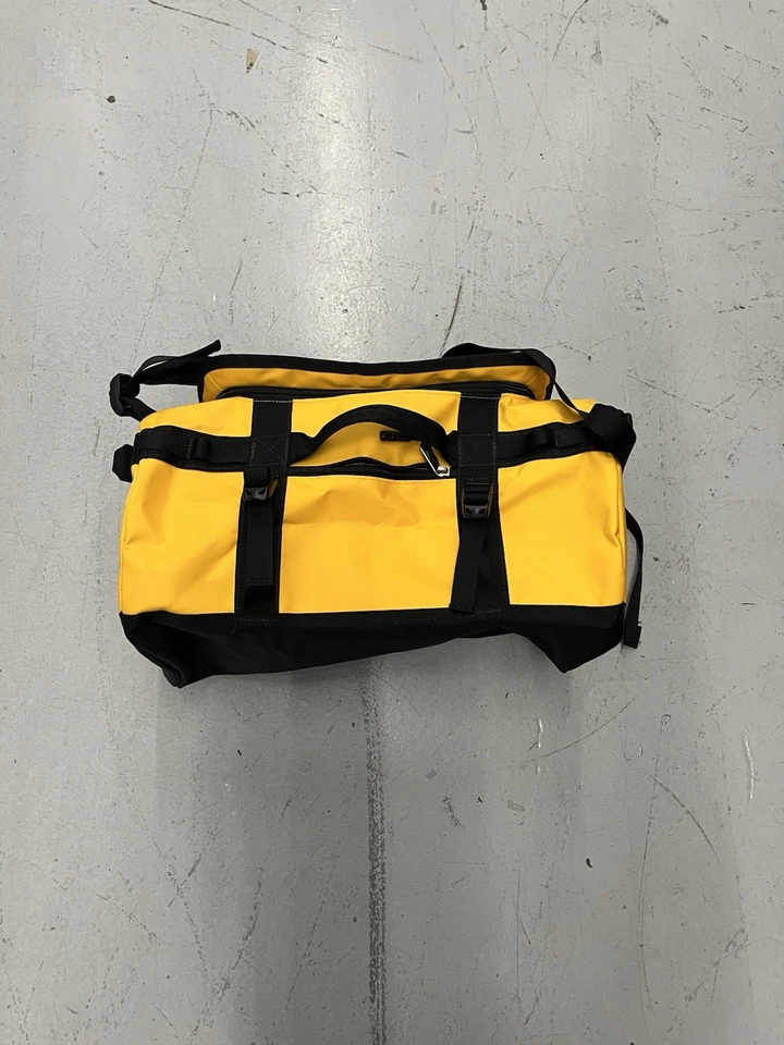 Bolso de Lona The North Face Base Camp XS Amarillo 35L Mochila para Artículos Personales NUEVO Foto 2 de 4