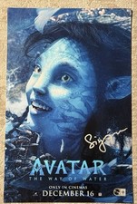 SIGOURNEY WEAVER SIGNED AVATAR THE WAY OF WATER 11x17 POSTER - BECKETT COA