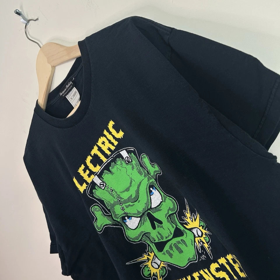 Мужская тяжелая футболка Sourpuss Clothing Black Electric Frankenstein (XL) - Изображение 3 из 4