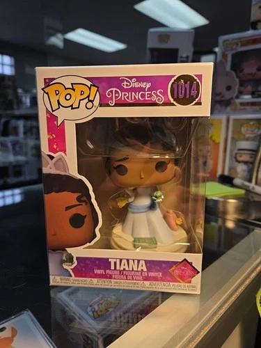 Funko Pop! Vinyl: Disney - Tiana #1014 Ships With Protector