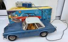 Mercedes Gama 230 SL en boite jouet ancien tôle et plastique Joustra