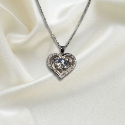 3 CT Moissanite Heart Shaped Pendant Necklace Spring Ring Closure Silver NWT